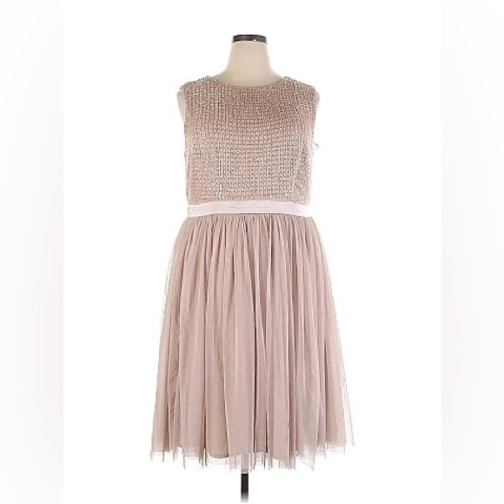 Lovedrobe Cream/Tan Prom and Homecoming Dress